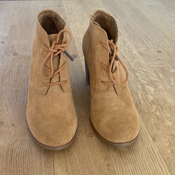 Warm Brown Block Heel Booties - Picture 2 of 4